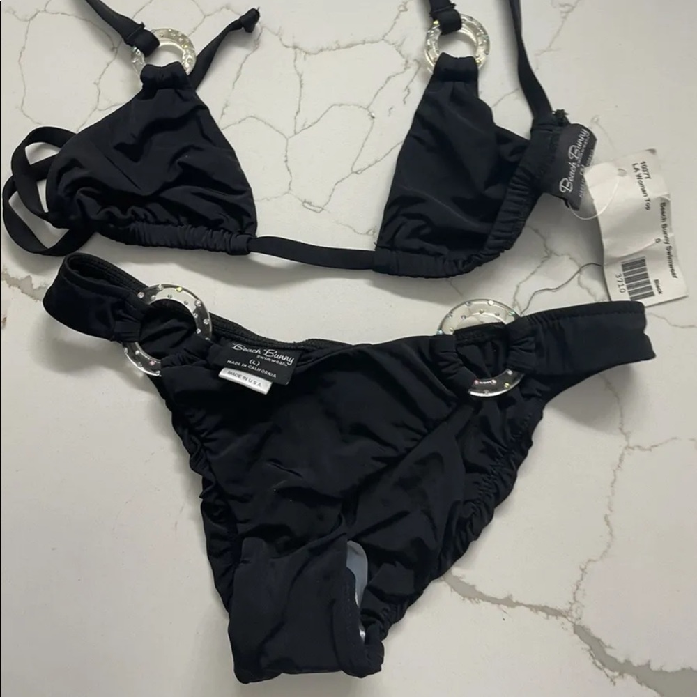 Beach bunny NWT.